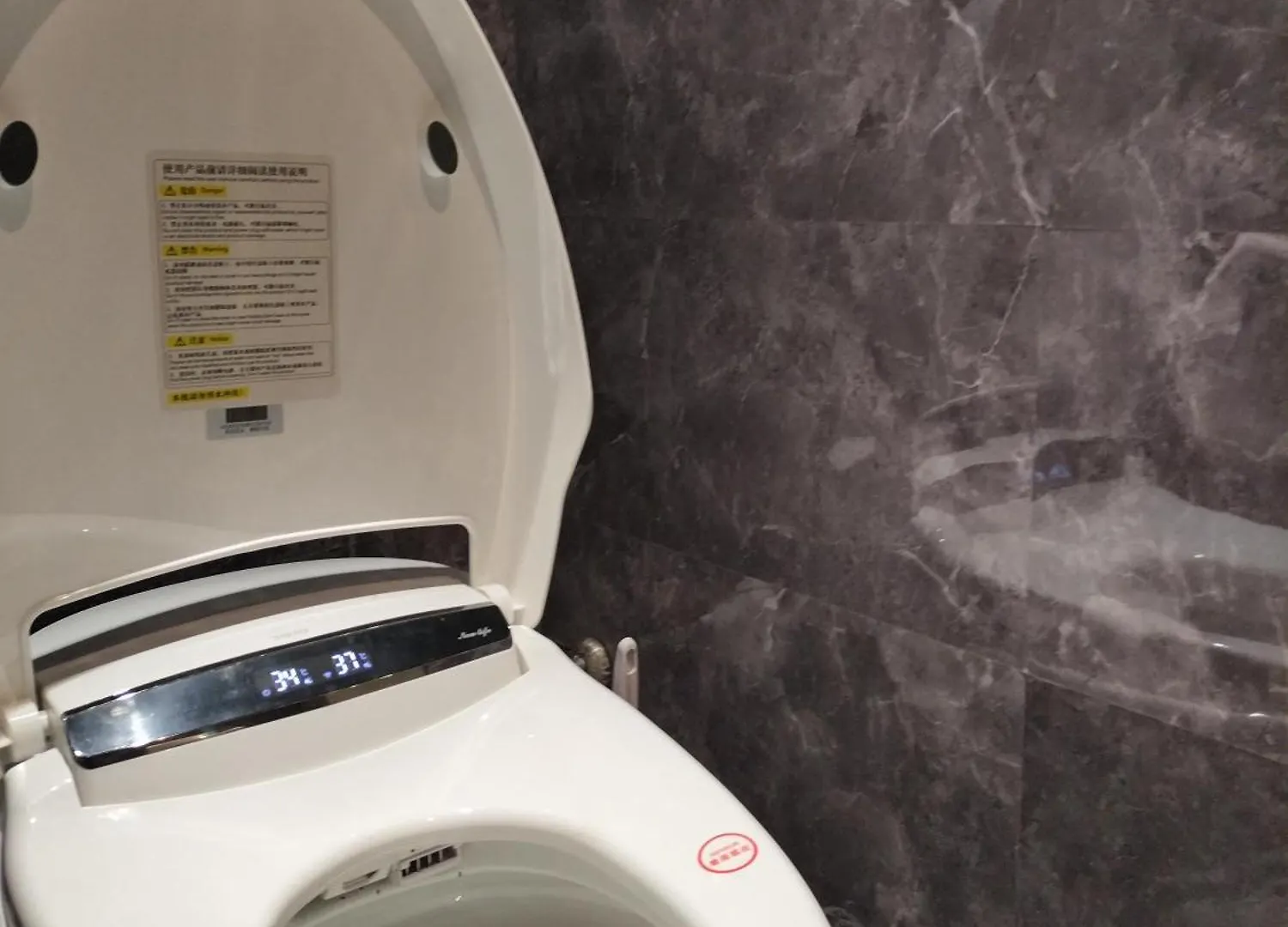 Edon Hotel Osaka 0*,  Japan